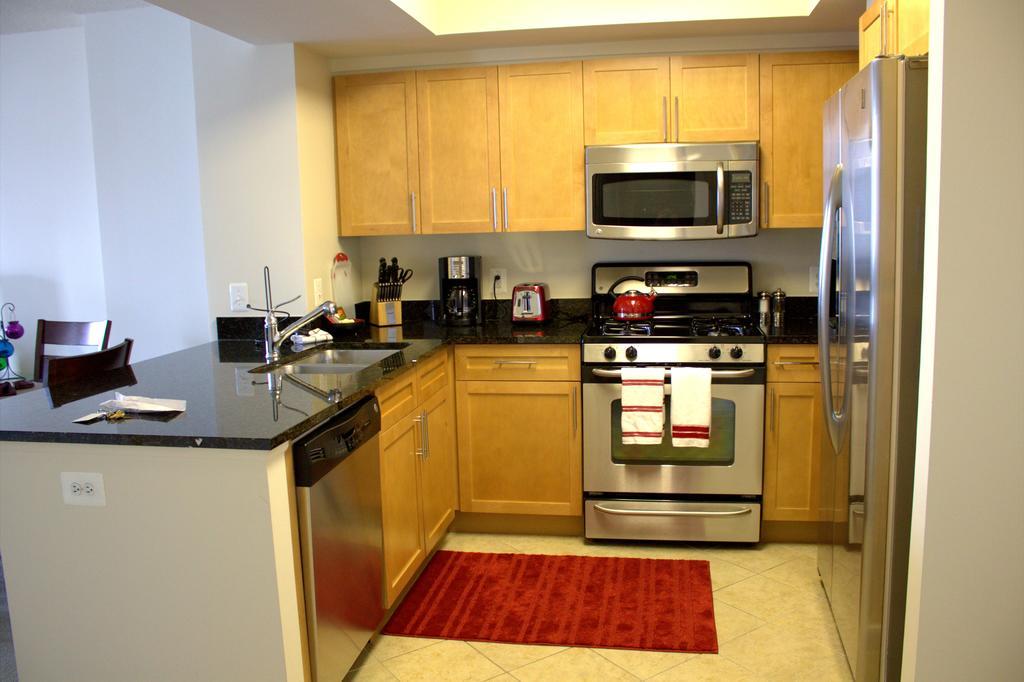 Crystal Quarters Corporate Housing At The Gramercy Arlington Phòng bức ảnh